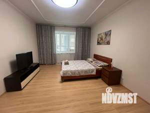 1-к квартира, посуточно, 50м2, 1/1 этаж