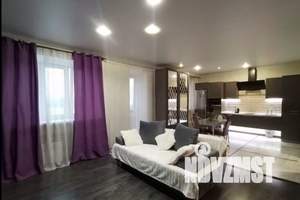 1-к квартира, посуточно, 35м2, 2/15 этаж