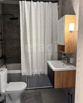 Студия квартира, на длительный срок, 32м2, 13/7 этаж