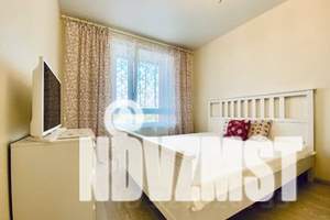 1-к квартира, посуточно, 35м2, 2/18 этаж