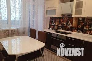 1-к квартира, посуточно, 38м2, 10/13 этаж