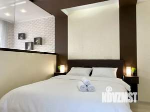 1-к квартира, посуточно, 35м2, 11/16 этаж