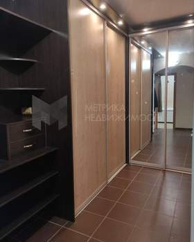 1-к квартира, на длительный срок, 50м2, 3/10 этаж