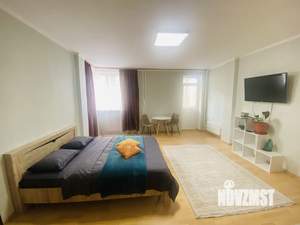 1-к квартира, посуточно, 35м2, 11/15 этаж