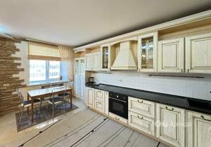 3-к квартира, на длительный срок, 92м2, 4/8 этаж