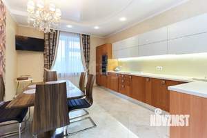 3-к квартира, на длительный срок, 140м2, 3/7 этаж