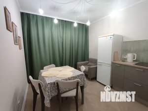 1-к квартира, посуточно, 37м2, 4/16 этаж