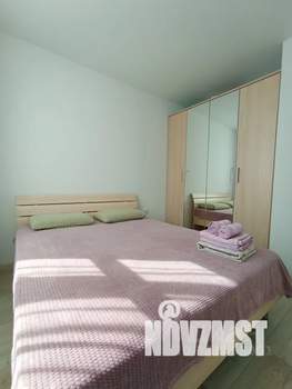 1-к квартира, посуточно, 38м2, 21/25 этаж