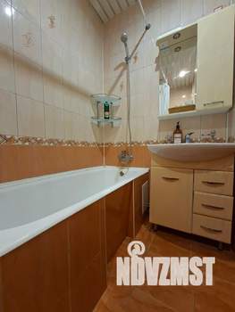 1-к квартира, посуточно, 39м2, 8/16 этаж