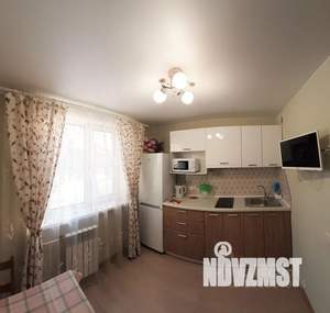 1-к квартира, посуточно, 36м2, 1/9 этаж