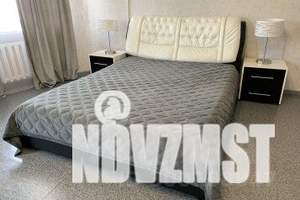 1-к квартира, посуточно, 52м2, 10/13 этаж