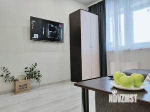 1-к квартира, посуточно, 37м2, 5/19 этаж