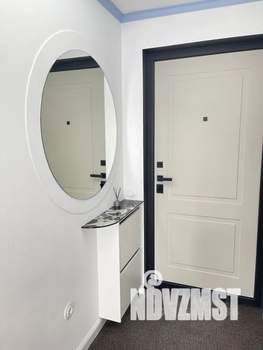 Студия квартира, посуточно, 40м2, 10/10 этаж