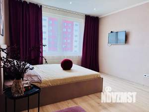 1-к квартира, посуточно, 40м2, 8/17 этаж
