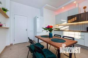 1-к квартира, посуточно, 61м2, 1/1 этаж