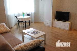 3-к квартира, посуточно, 75м2, 1/1 этаж