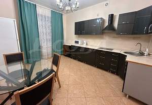 2-к квартира, на длительный срок, 123м2, 1/10 этаж