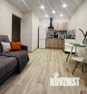 1-к квартира, посуточно, 39м2, 9/20 этаж