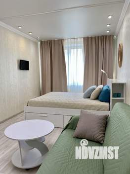 1-к квартира, посуточно, 38м2, 7/18 этаж