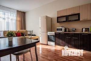 1-к квартира, посуточно, 62м2, 4/25 этаж