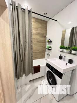 Студия квартира, посуточно, 28м2, 7/9 этаж