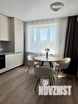 1-к квартира, посуточно, 40м2, 4/16 этаж