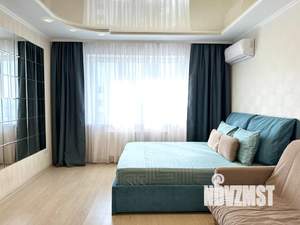 1-к квартира, посуточно, 40м2, 16/17 этаж