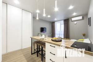 1-к квартира, посуточно, 30м2, 6/9 этаж