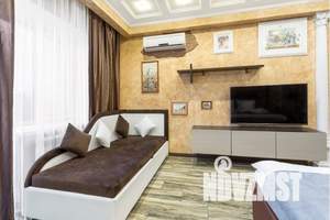 1-к квартира, посуточно, 46м2, 13/18 этаж