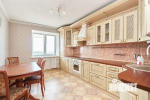 2-к квартира, на длительный срок, 67м2, 8/10 этаж
