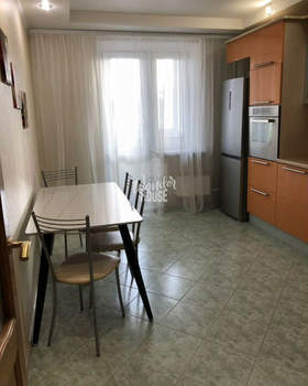 2-к квартира, на длительный срок, 75м2, 8/10 этаж