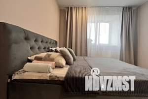 1-к квартира, посуточно, 42м2, 12/16 этаж