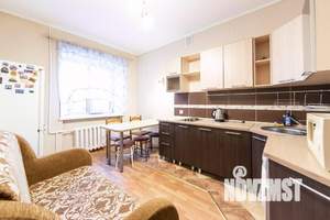 1-к квартира, посуточно, 50м2, 1/1 этаж