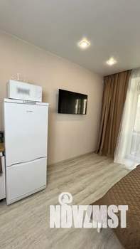 Студия квартира, посуточно, 30м2, 6/10 этаж