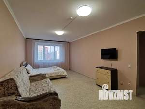 1-к квартира, посуточно, 41м2, 11/16 этаж