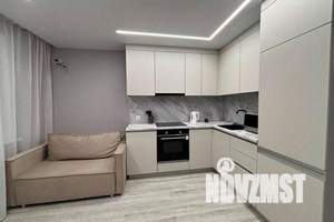 1-к квартира, посуточно, 39м2, 15/15 этаж