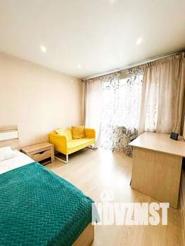 1-к квартира, посуточно, 35м2, 4/5 этаж