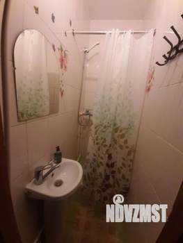 1-к квартира, посуточно, 13м2, 1/1 этаж