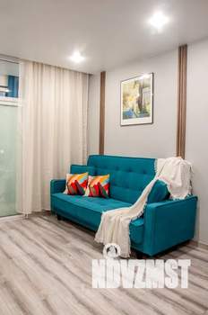 1-к квартира, посуточно, 44м2, 2/8 этаж