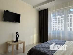 Студия квартира, посуточно, 38м2, 3/17 этаж