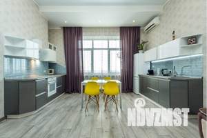 1-к квартира, посуточно, 64м2, 23/23 этаж