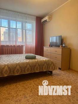 1-к квартира, посуточно, 35м2, 5/9 этаж