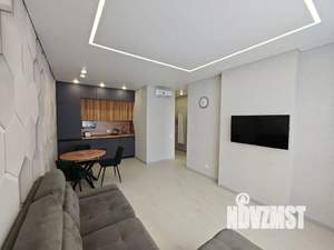 2-к квартира, посуточно, 38м2, 8/17 этаж