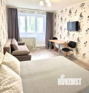 1-к квартира, посуточно, 36м2, 3/9 этаж