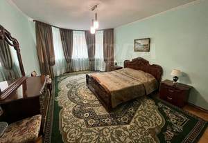 3-к квартира, на длительный срок, 150м2, 1/8 этаж