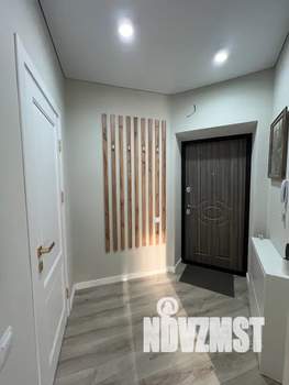 Студия квартира, посуточно, 43м2, 3/14 этаж