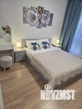 2-к квартира, посуточно, 40м2, 18/22 этаж