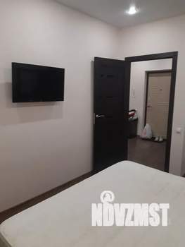 1-к квартира, посуточно, 40м2, 5/19 этаж