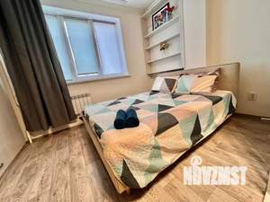 Студия квартира, посуточно, 35м2, 2/15 этаж