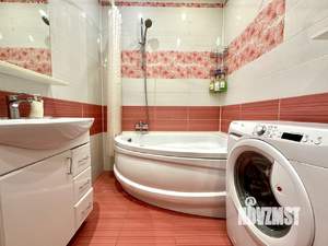 3-к квартира, посуточно, 74м2, 1/1 этаж